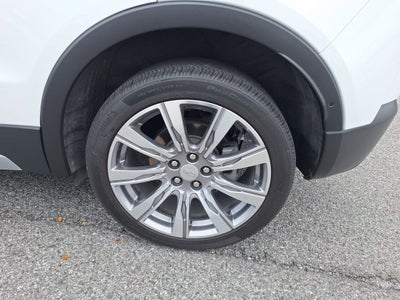 2023 Cadillac XT4 Premium Luxury