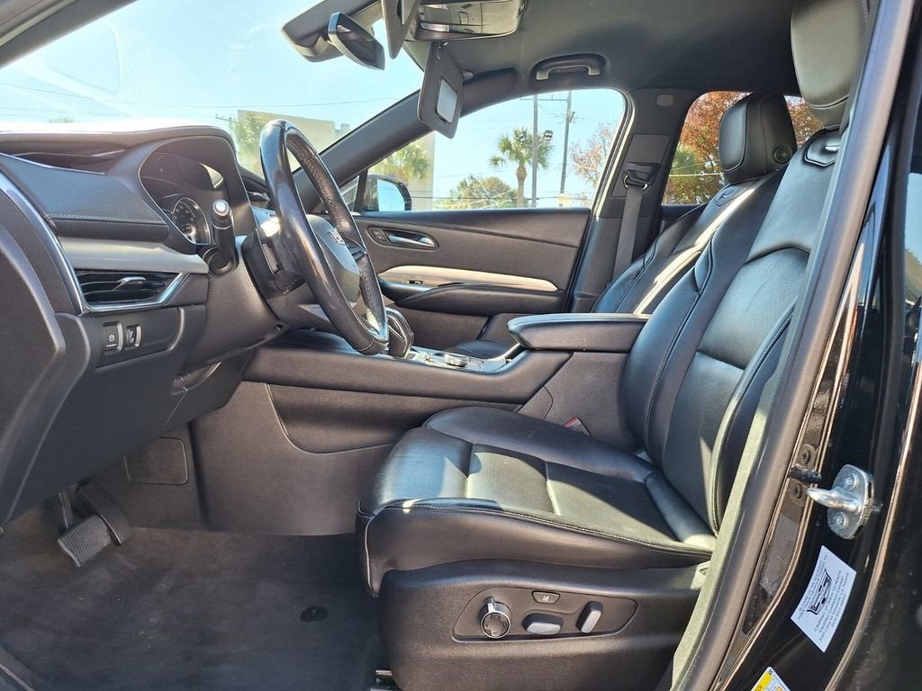 2019 Cadillac XT4 FWD Premium Luxury