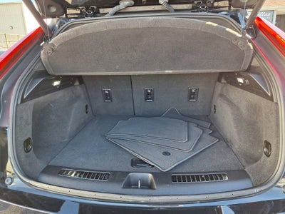 2019 Cadillac XT4 FWD Premium Luxury