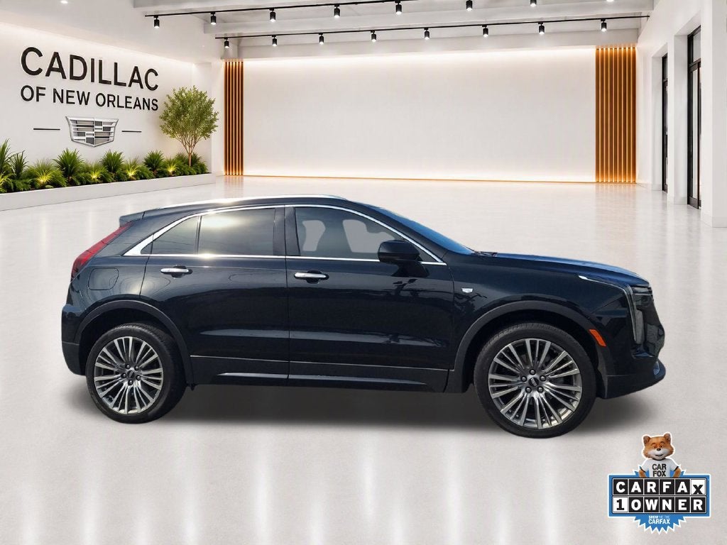 2025 Cadillac XT4 Premium Luxury
