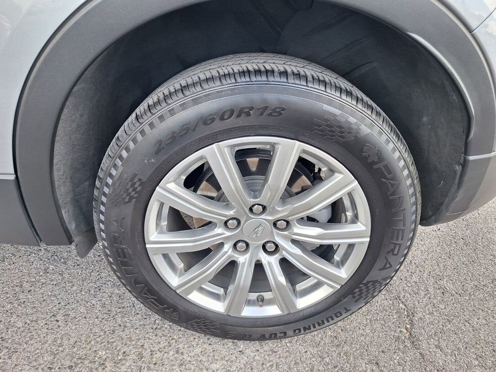 2023 Cadillac XT4 Premium Luxury