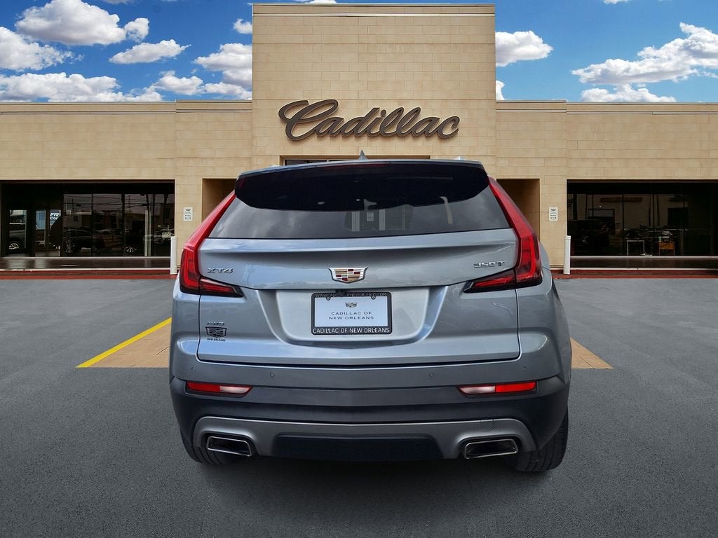 2023 Cadillac XT4 Premium Luxury