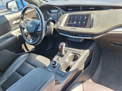 2023 Cadillac XT4 Premium Luxury