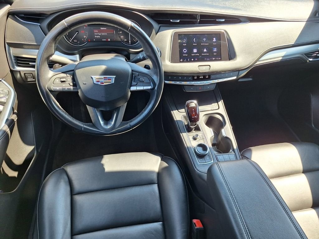 2023 Cadillac XT4 Premium Luxury