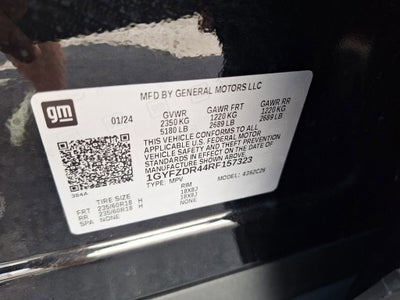 2024 Cadillac XT4 Premium Luxury