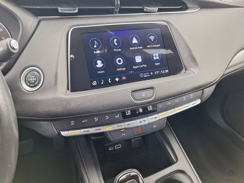 2023 Cadillac XT4 Premium Luxury