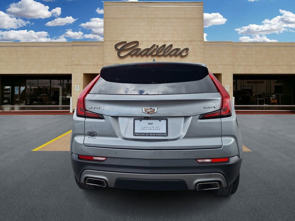 2023 Cadillac XT4 Premium Luxury