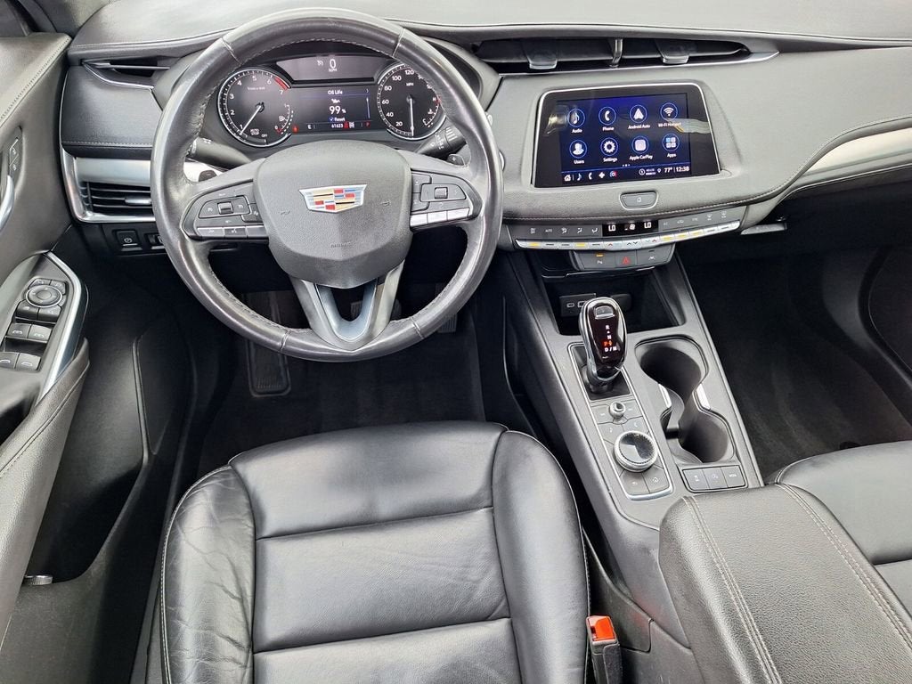 2023 Cadillac XT4 Premium Luxury