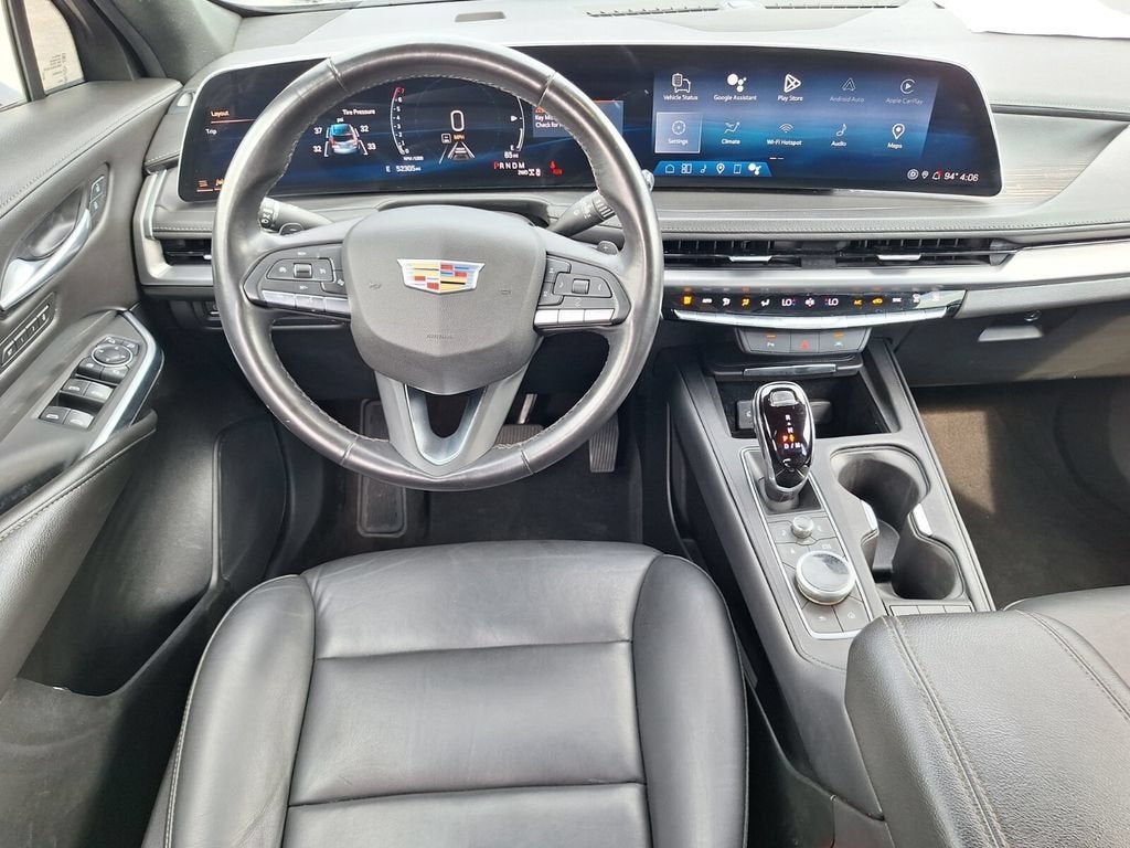 2024 Cadillac XT4 Premium Luxury