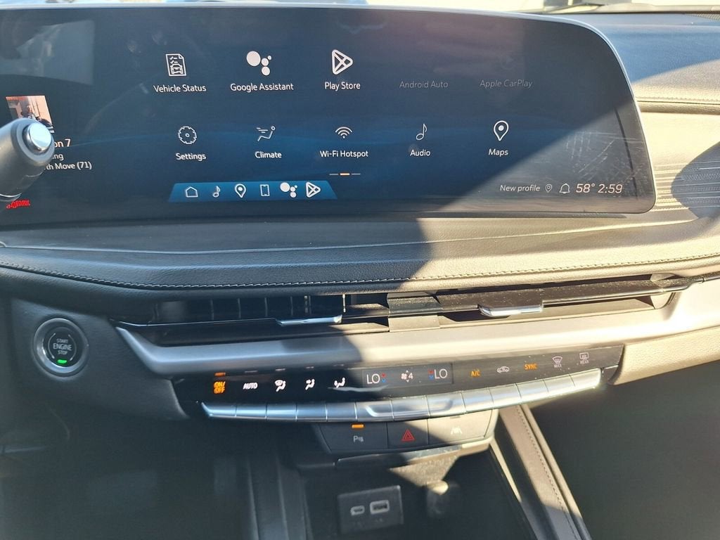 2024 Cadillac XT4 Premium Luxury