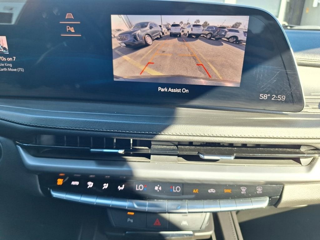 2024 Cadillac XT4 Premium Luxury