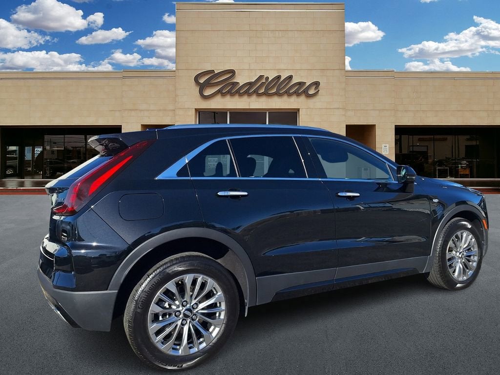 2024 Cadillac XT4 Premium Luxury