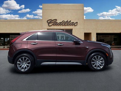 2023 Cadillac XT4 Premium Luxury