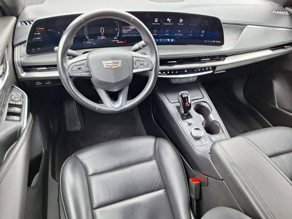 2024 Cadillac XT4 Premium Luxury