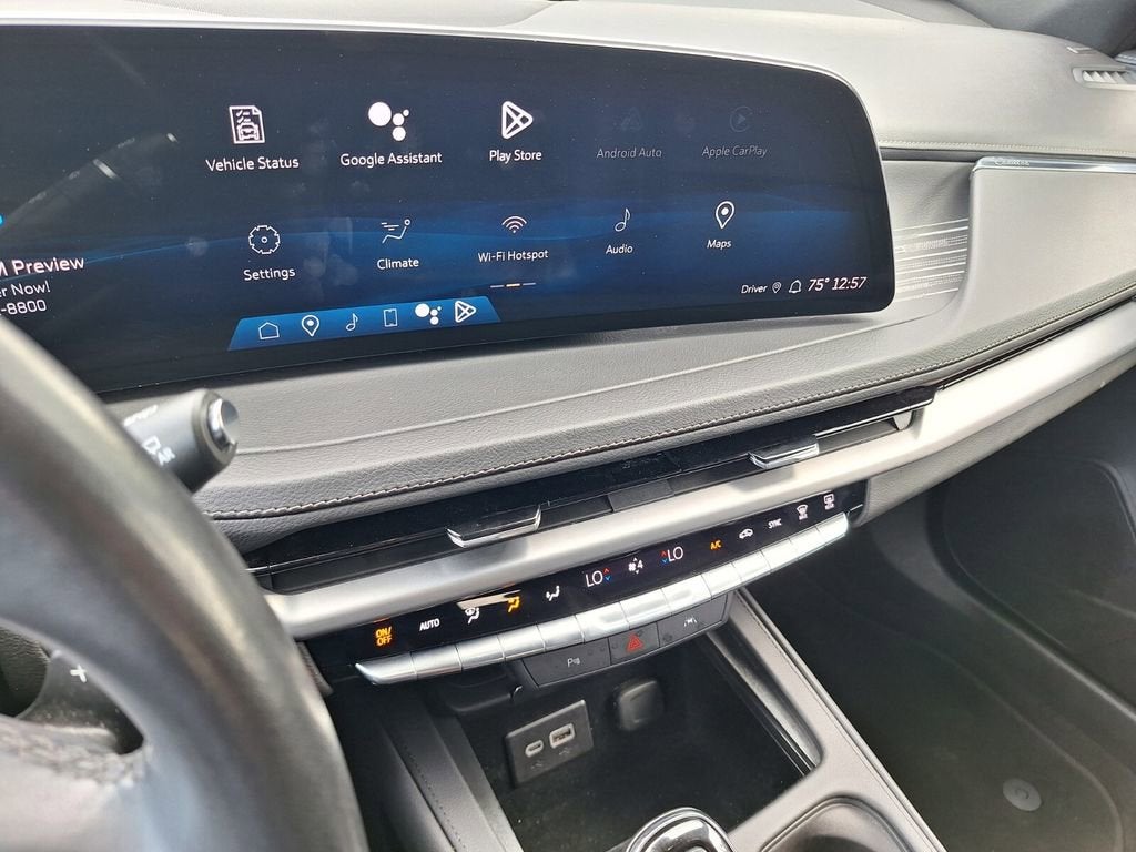 2024 Cadillac XT4 Premium Luxury