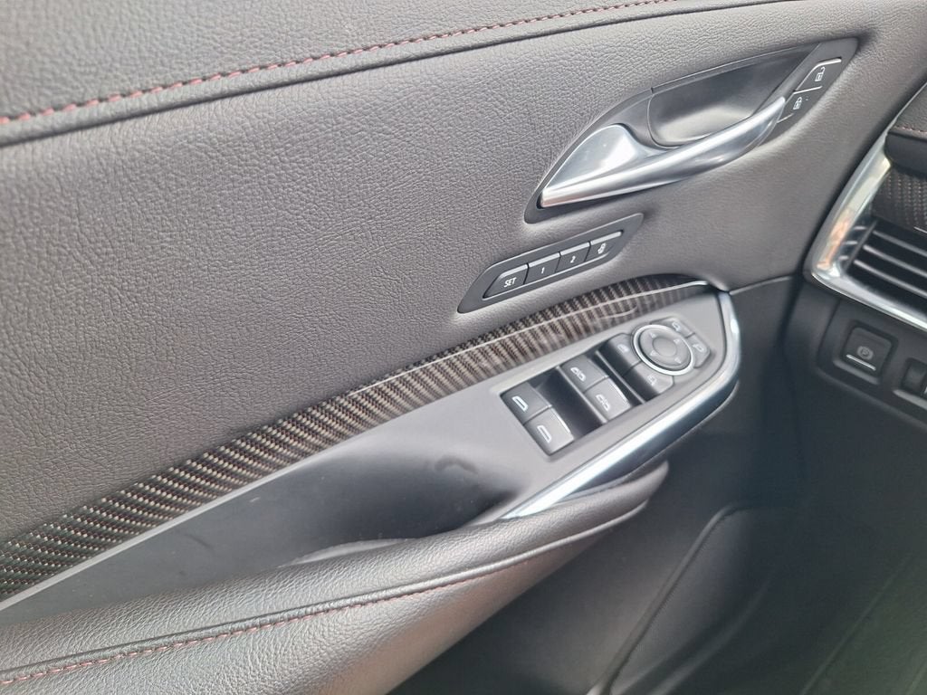 2023 Cadillac XT4 Sport