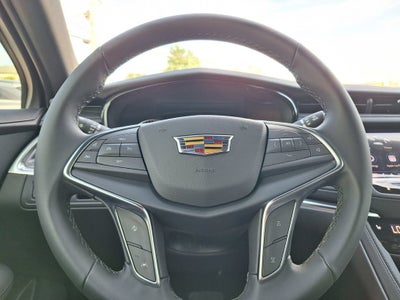 2026 Cadillac XT5 Luxury