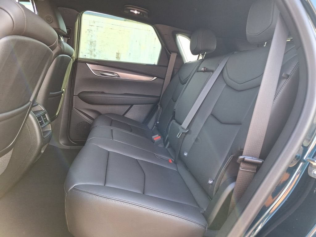 2026 Cadillac XT5 Luxury
