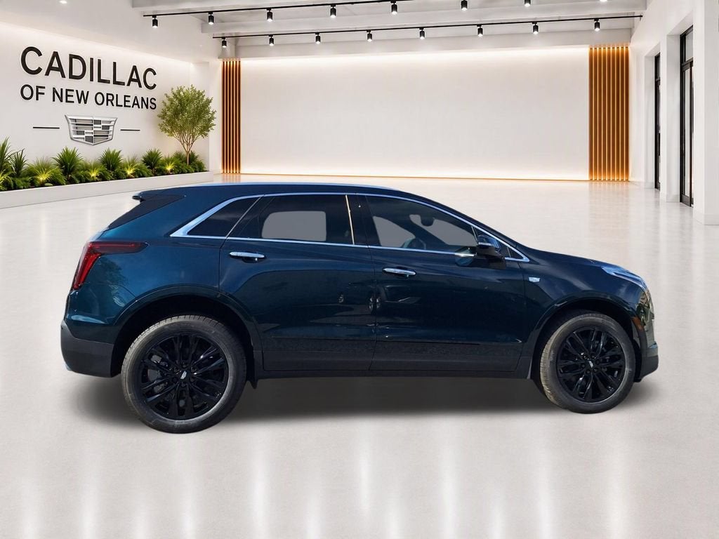 2026 Cadillac XT5 Luxury