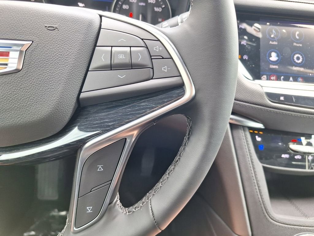 2026 Cadillac XT5 Luxury