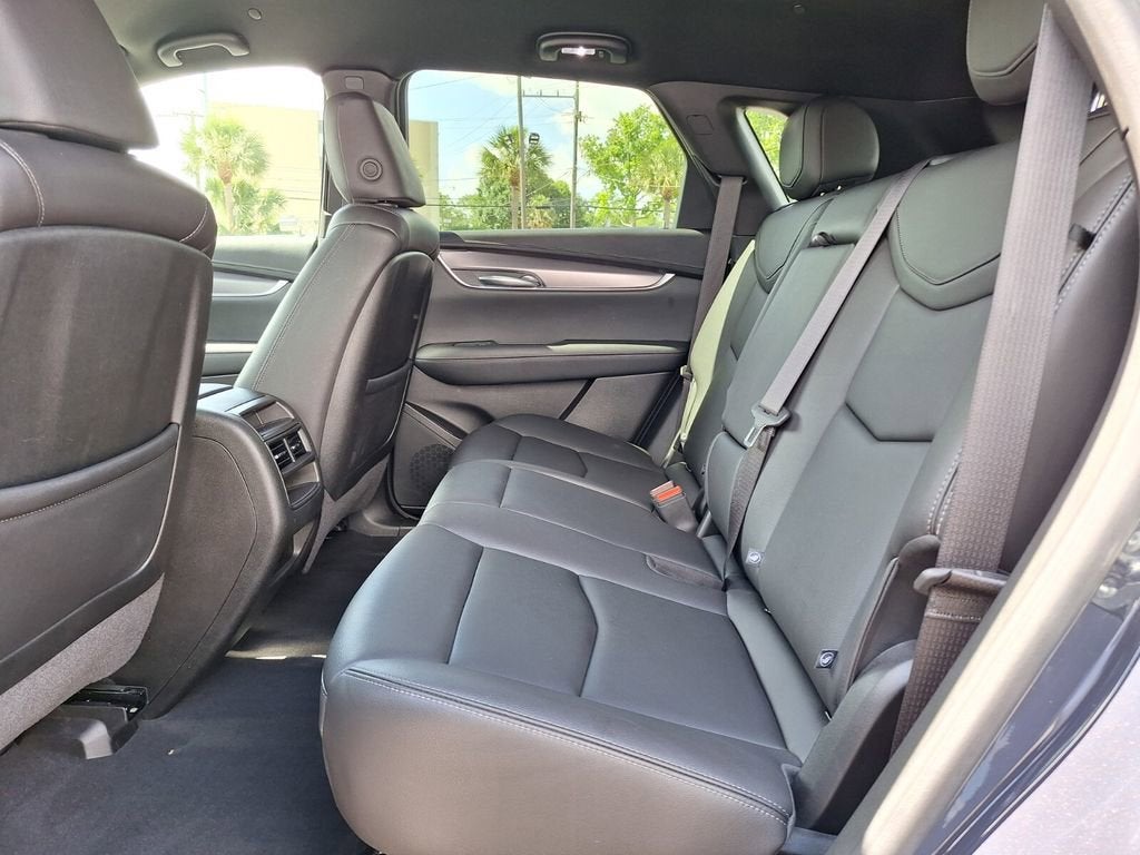2024 Cadillac XT5 Luxury
