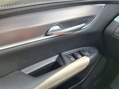 2024 Cadillac XT5 Luxury