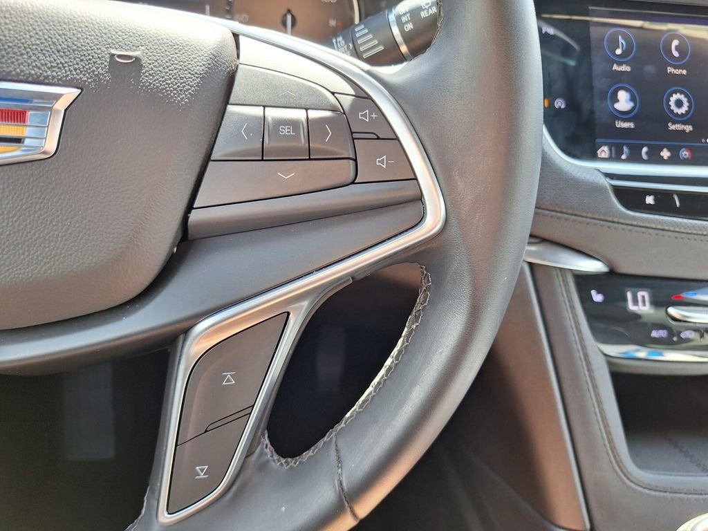 2024 Cadillac XT5 Luxury