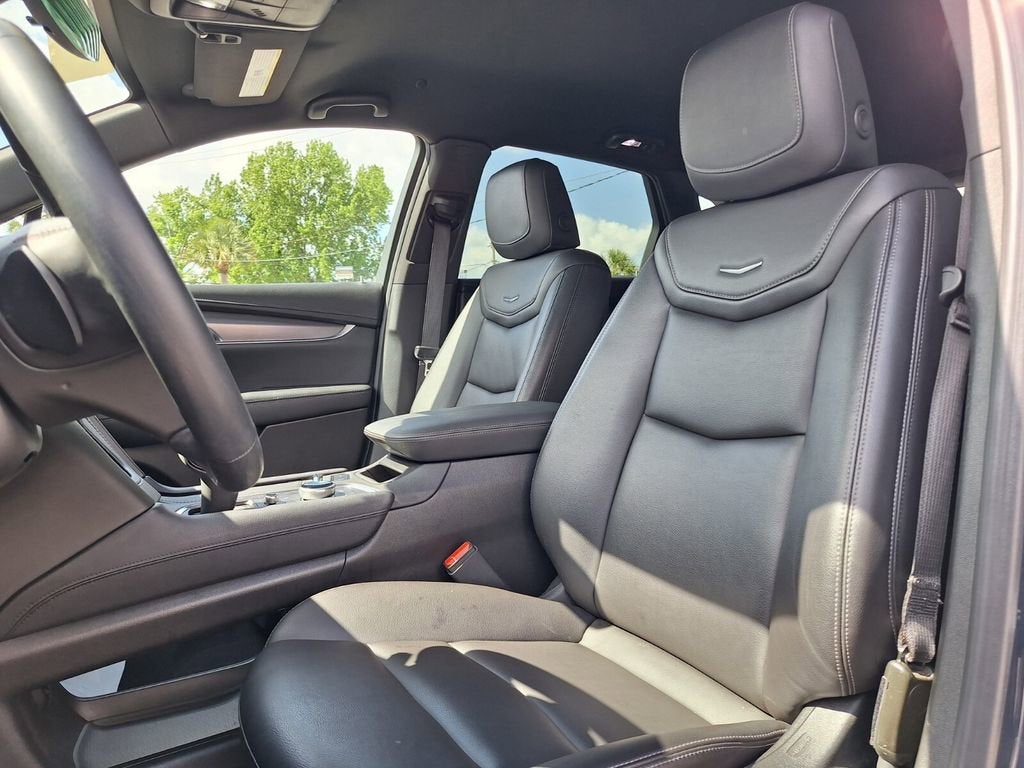 2024 Cadillac XT5 Luxury