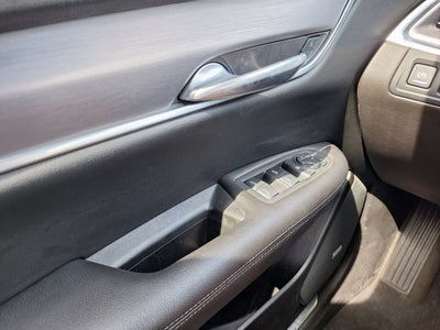 2023 Cadillac XT5 Luxury