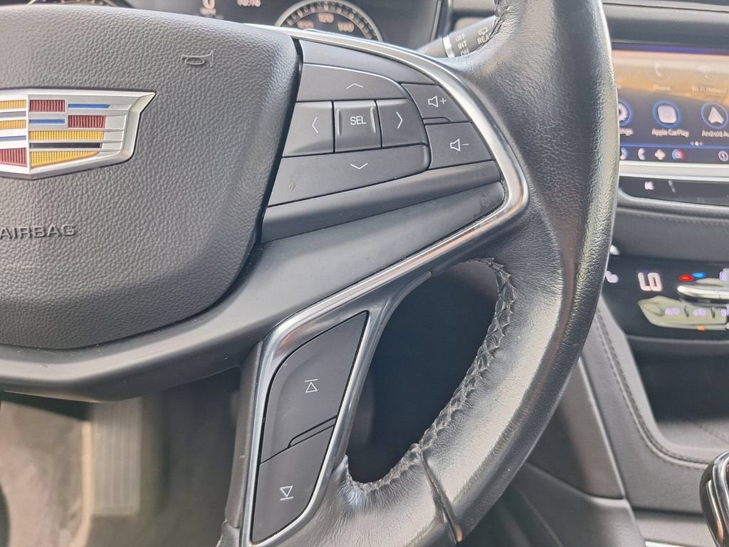 2023 Cadillac XT5 Luxury