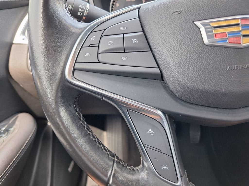 2023 Cadillac XT5 Luxury