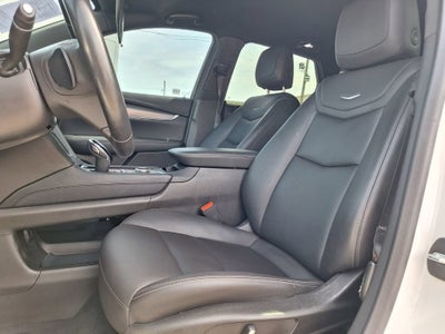 2023 Cadillac XT5 Luxury