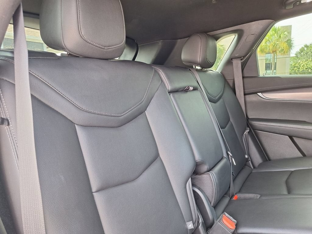2023 Cadillac XT5 Luxury