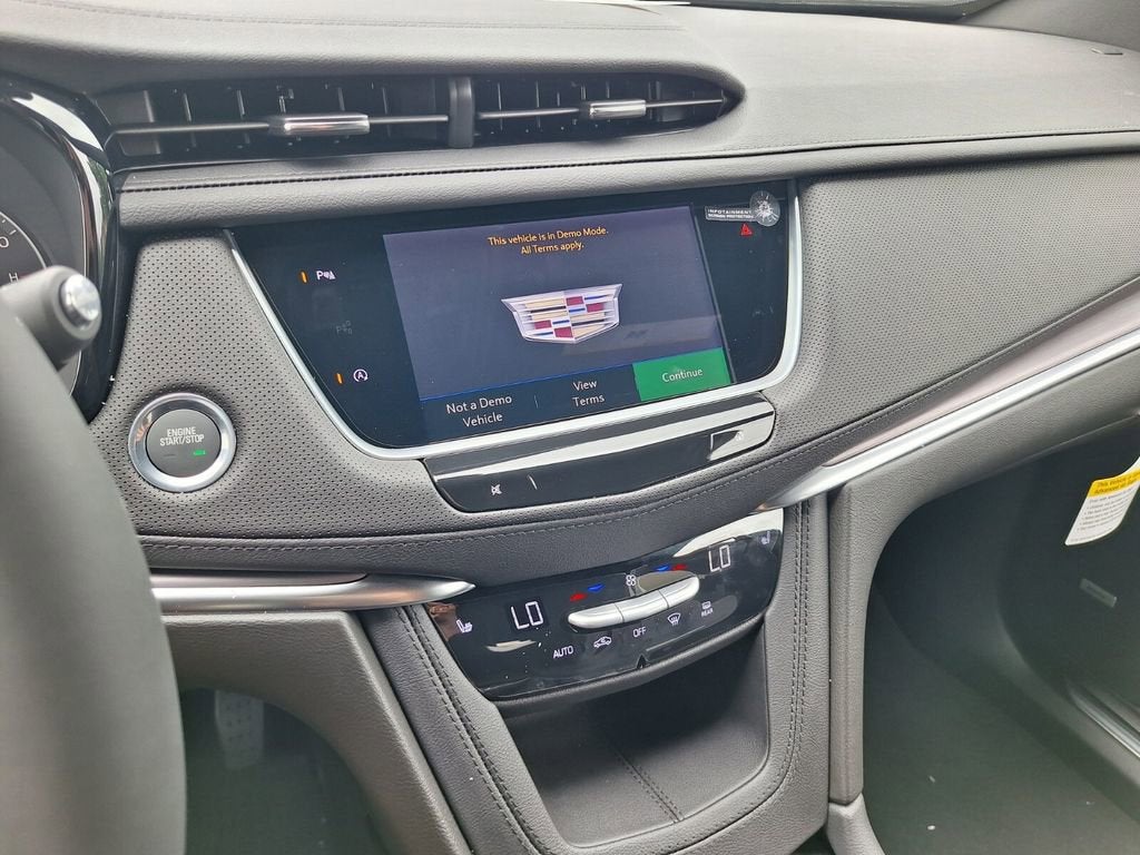 2026 Cadillac XT5 Luxury