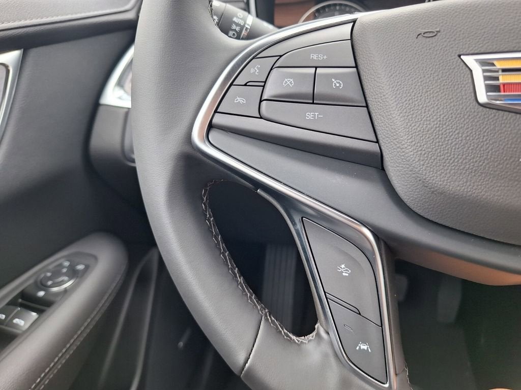 2026 Cadillac XT5 Luxury