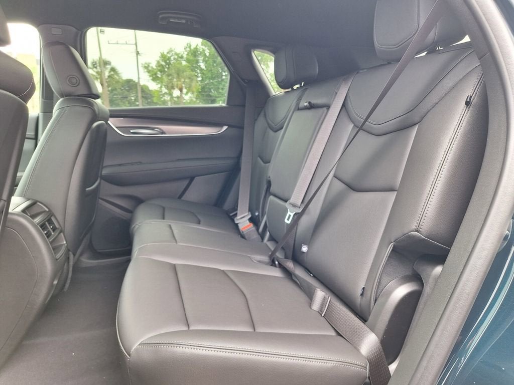 2026 Cadillac XT5 Luxury