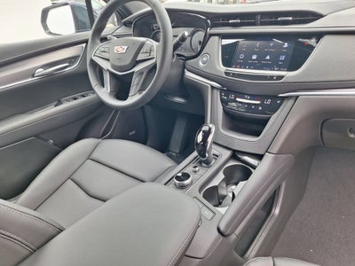 2026 Cadillac XT5 Luxury