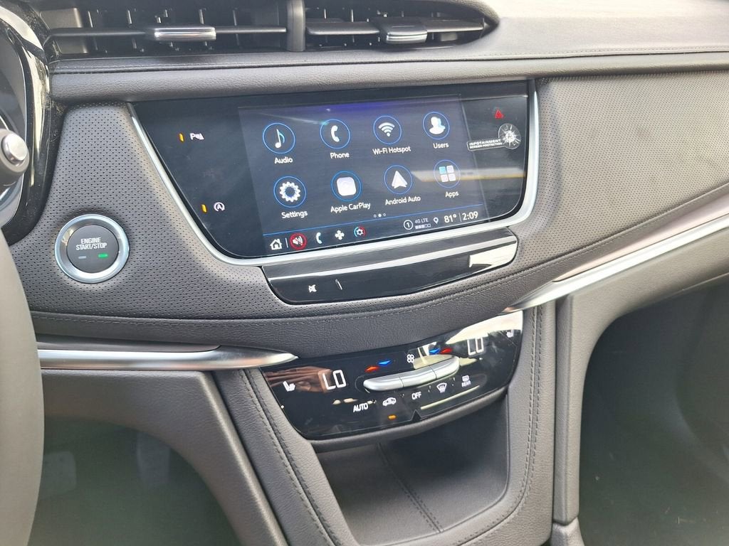 2026 Cadillac XT5 Luxury