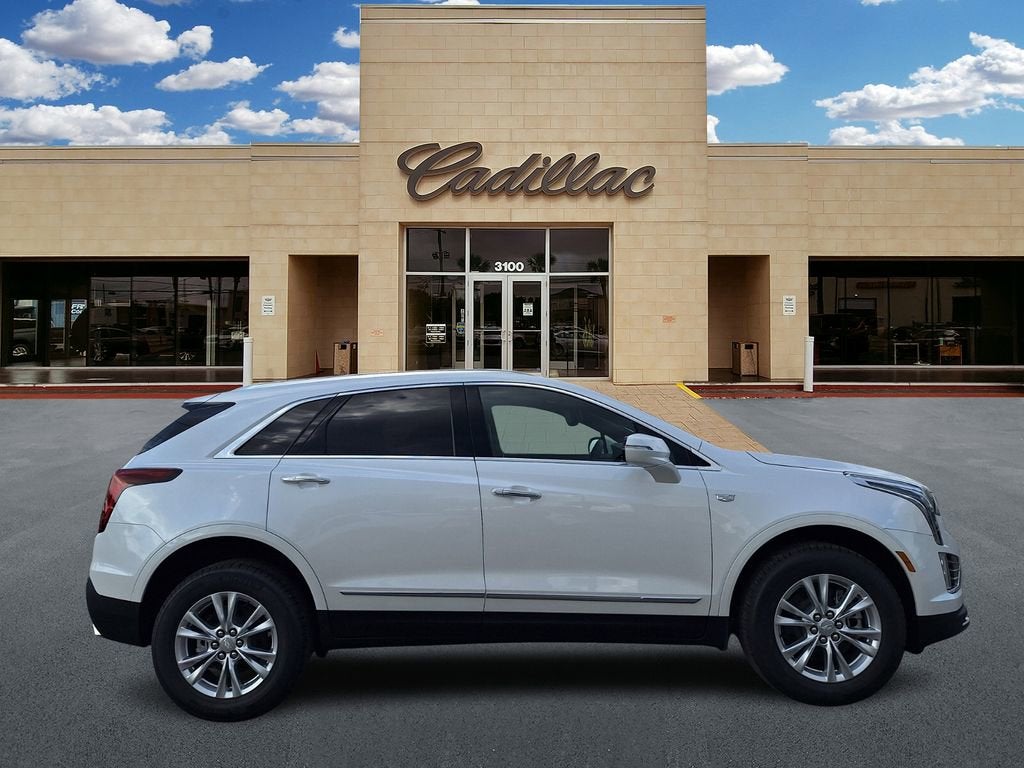 2026 Cadillac XT5 Luxury