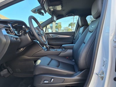 2026 Cadillac XT5 Luxury