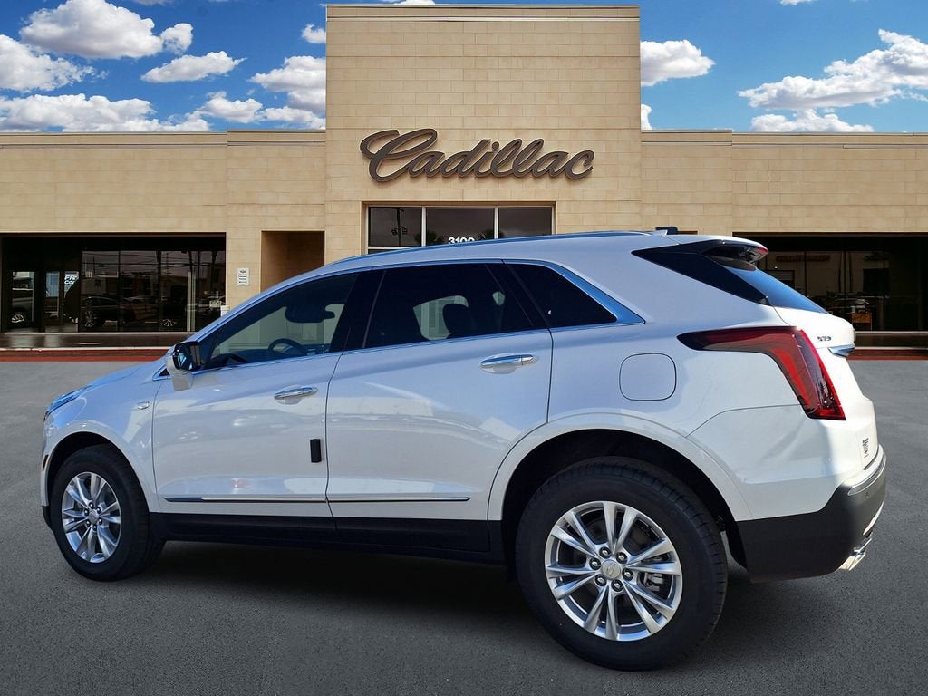 2026 Cadillac XT5 Luxury
