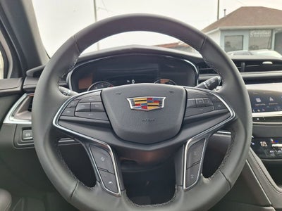 2026 Cadillac XT5 Luxury