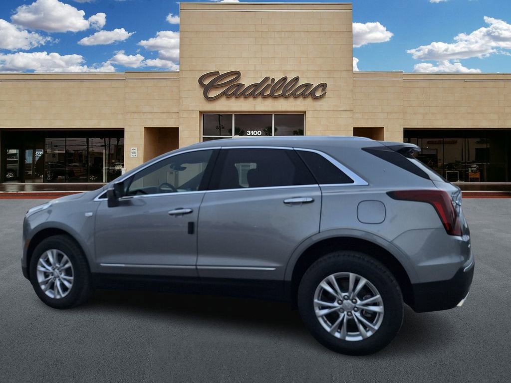 2026 Cadillac XT5 Luxury