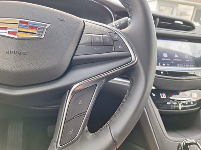 2026 Cadillac XT5 Luxury