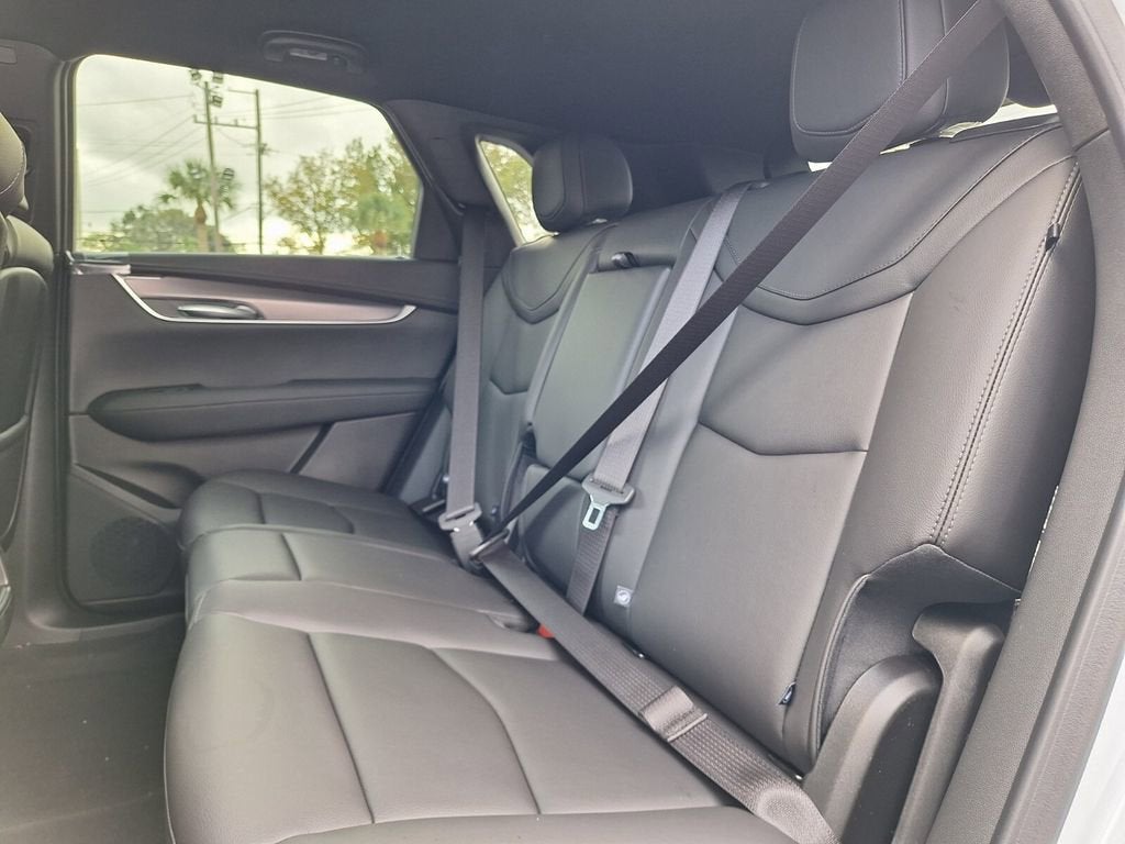 2026 Cadillac XT5 Luxury