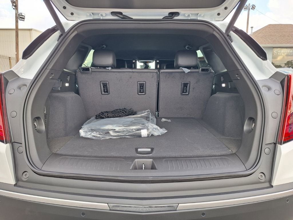 2026 Cadillac XT5 Luxury