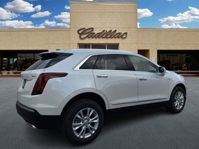 2026 Cadillac XT5 Luxury