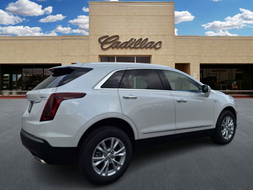 2026 Cadillac XT5 Luxury