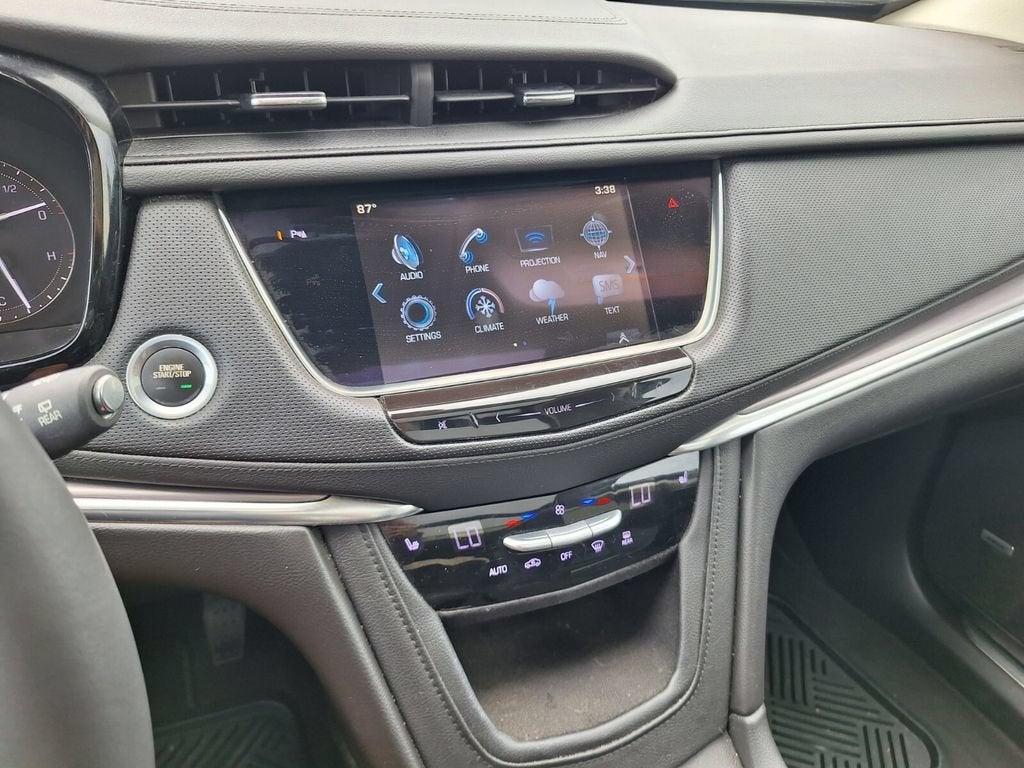 2017 Cadillac XT5 Luxury FWD