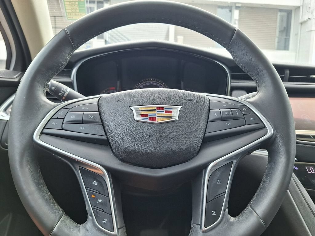 2017 Cadillac XT5 Luxury FWD